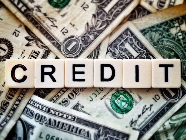 Mortgage Lenders Say Credit Standards Are Easing